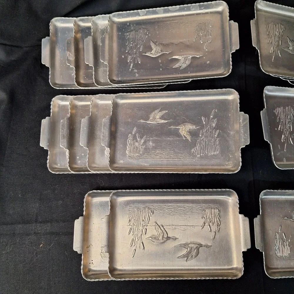 Vintage Aluminum Duck Mallard Flying Marsh Tip Trays Set of 20 Scalloped‎ Edge